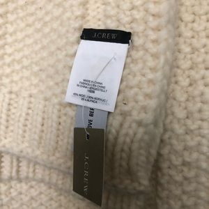 Jcrew offwhite knit scarf